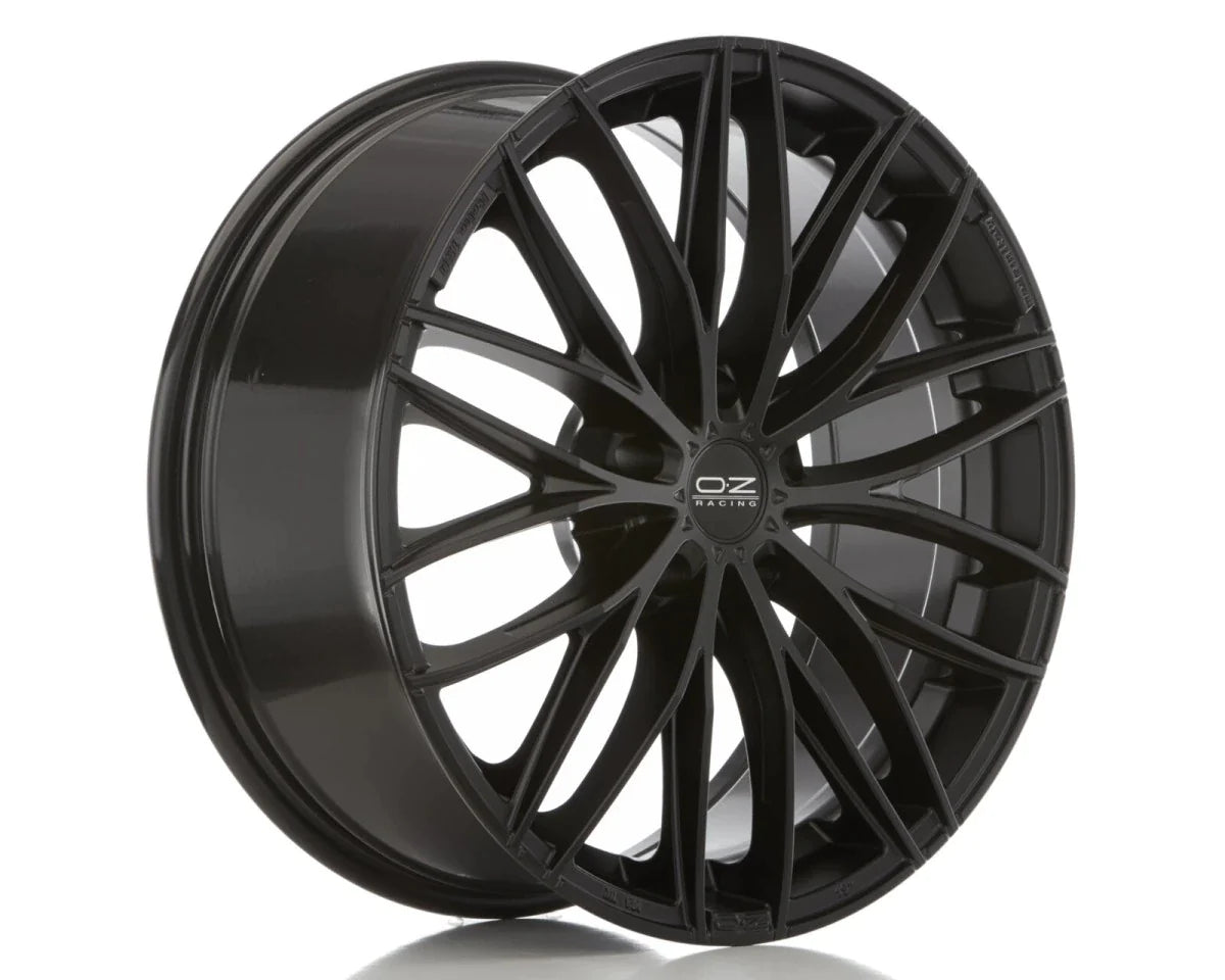 Alu kola OZ ITALIA 150 8x19 ET48 5x112 75 Matt Black