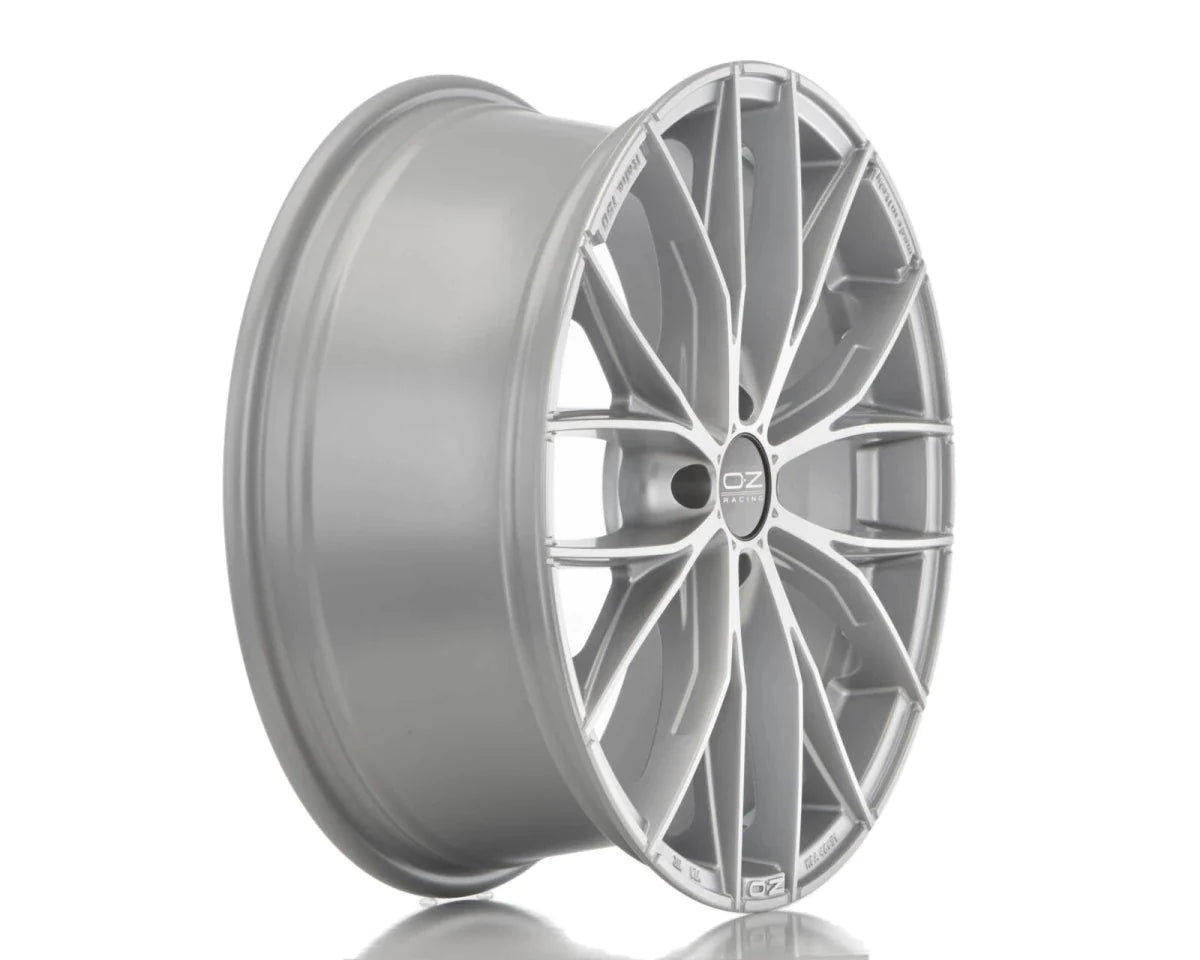 Alu kola OZ ITALIA 150 7x17 5x114,3 ET45 75 stříbrná | Wheelsup.cz