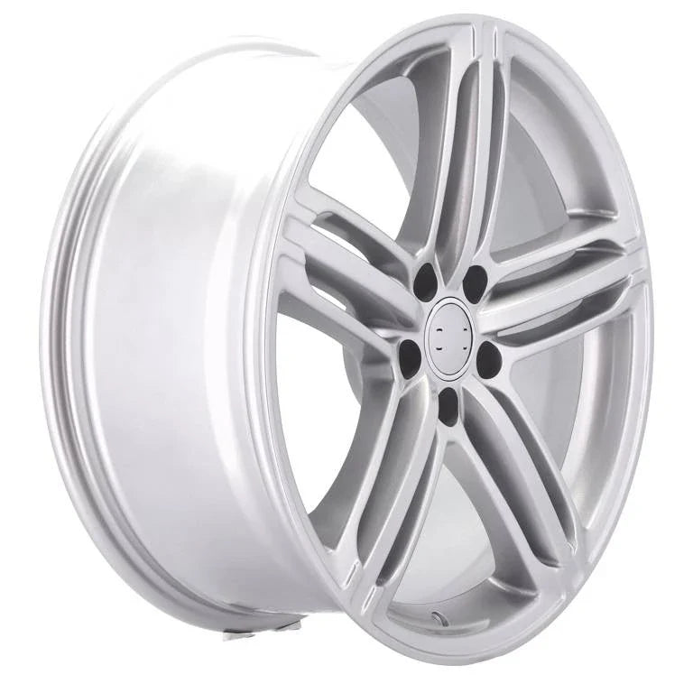 Alu kola pro Audi XF657 8.5x19 5x112 ET35 66.6 stříbrná – detail 1