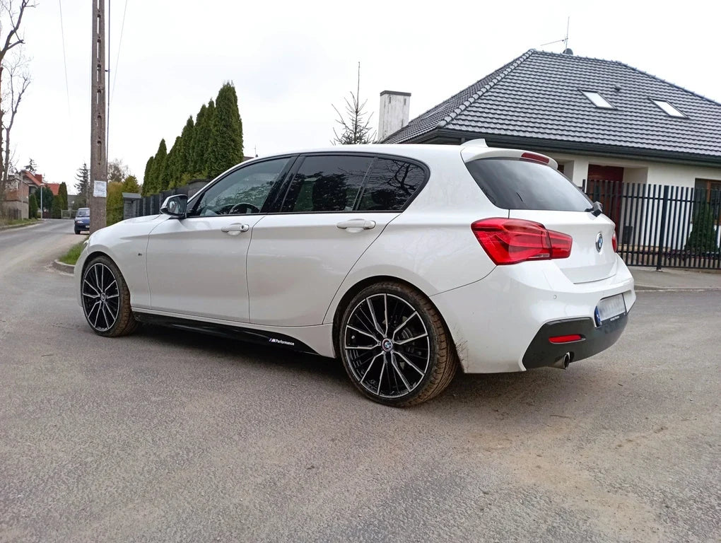 Alu kola pro BMW A5824 8x19 5x112 ET50 66.6 černá – na voze 1