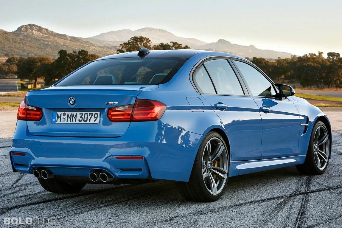Alu kola pro BMW BK855 9.5x19 5x120 ET40 72.6 černá – na voze 3