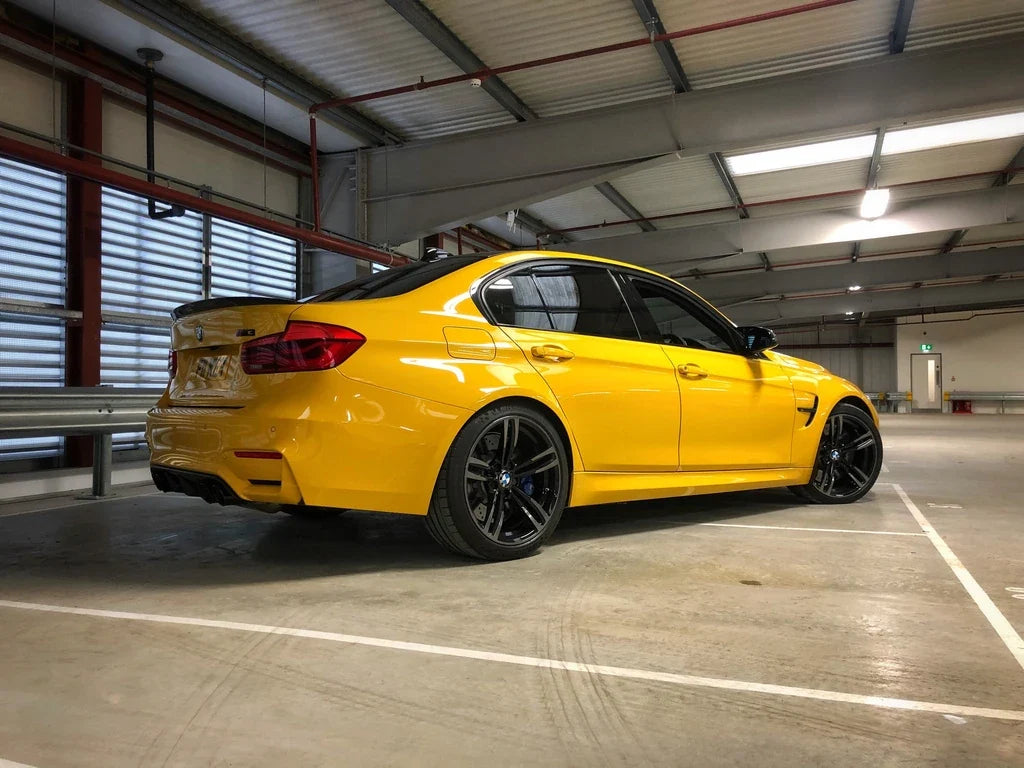 Alu kola pro BMW BK855 9.5x19 5x120 ET40 72.6 černá – na voze 4