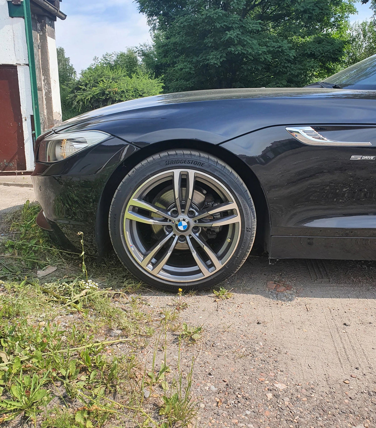 Alu kola pro BMW BK855 9.5x19 5x120 ET40 72.6 šedá – na voze 2
