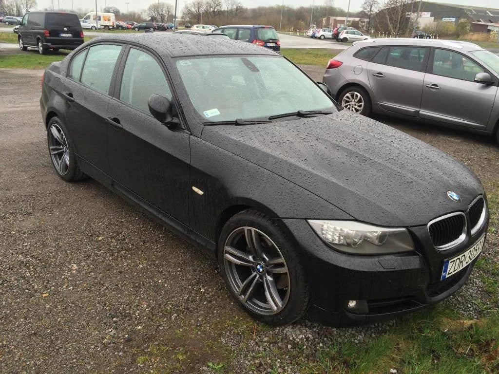 Alu kola pro BMW BK855 9.5x19 5x120 ET40 72.6 šedá – na voze 3