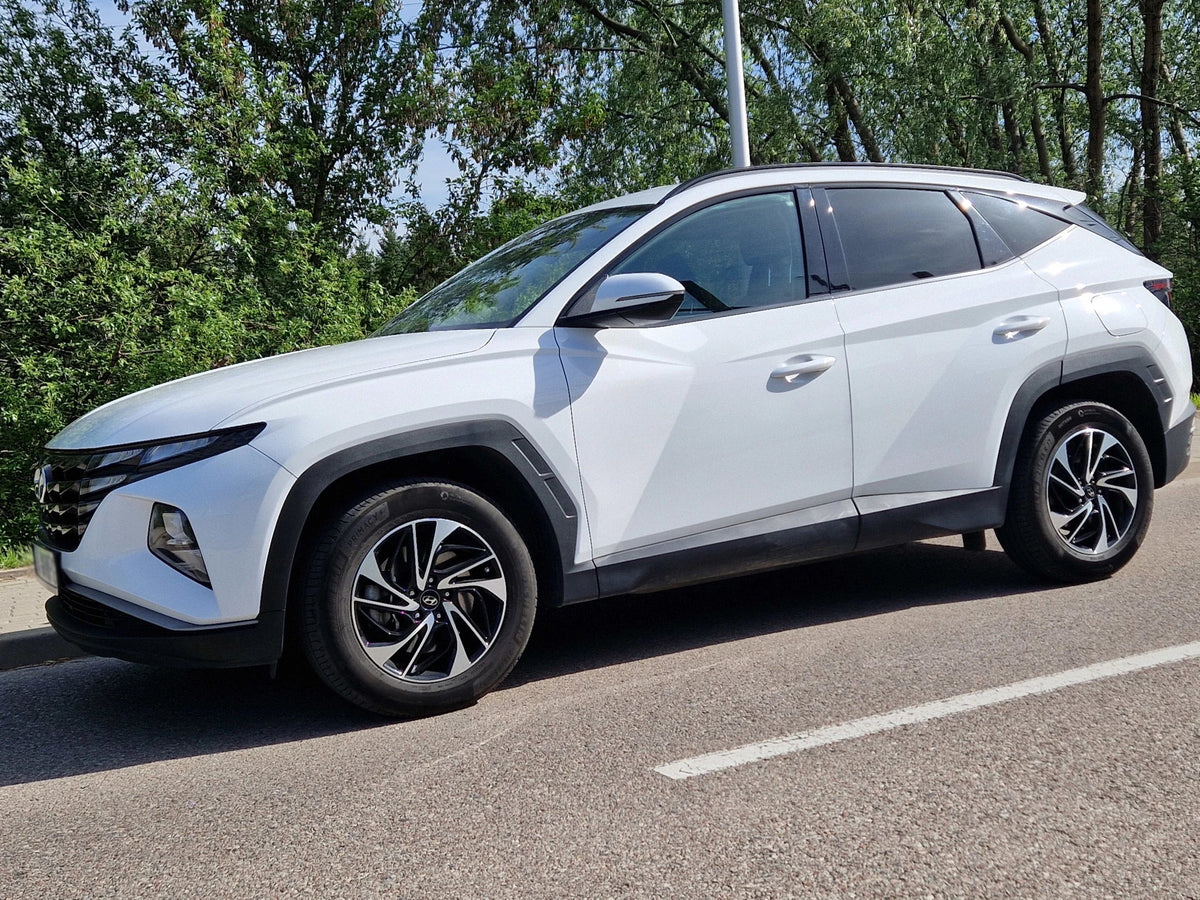 Alu kola pro Hyundai B5518 7x17 5x114.3 ET51 67.1 černá – na voze 2