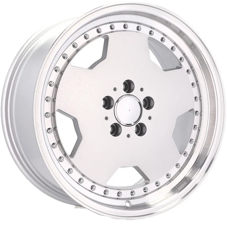 Alu kola pro Mercedes B5852 8x18 5x112 ET35 66.6 stříbrná – detail 1