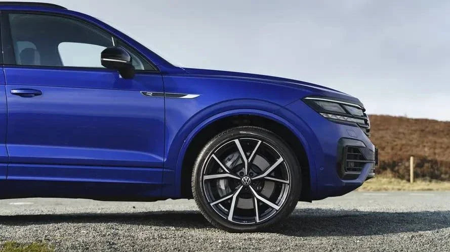 Alu kola pro Volkswagen B5801 8x19 5x112 ET28 66.6 černá – na voze 7
