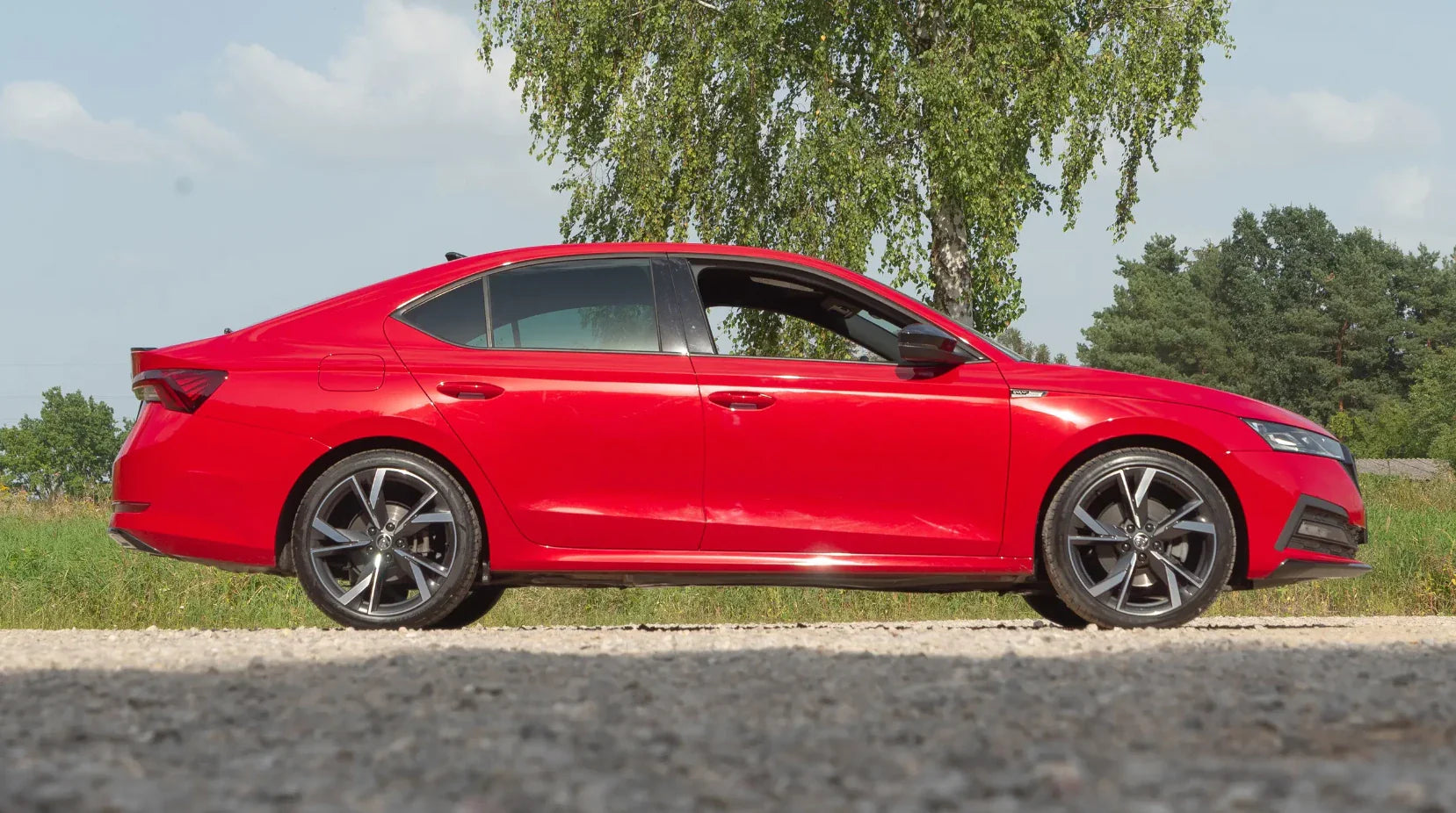 Alu kola pro Škoda Y1241 7.5x18 5x112 ET48 57.1 Black Polished | Wheelsup.cz