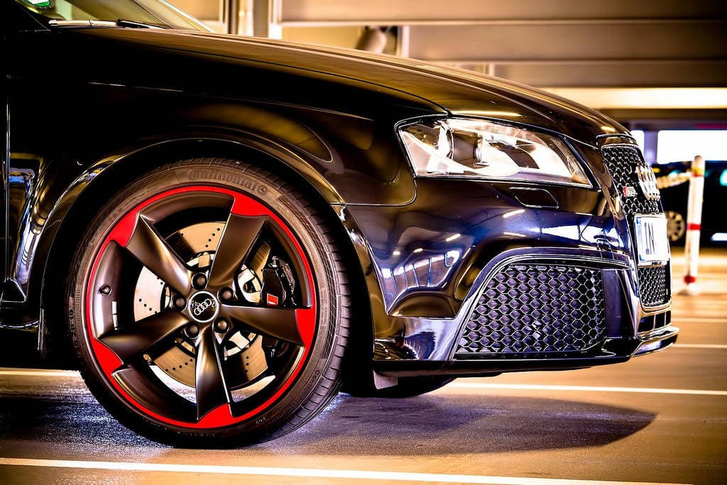 Alu kola Racing Line BK217 8x18 5x112 ET45 černá, Audi WheelsUp