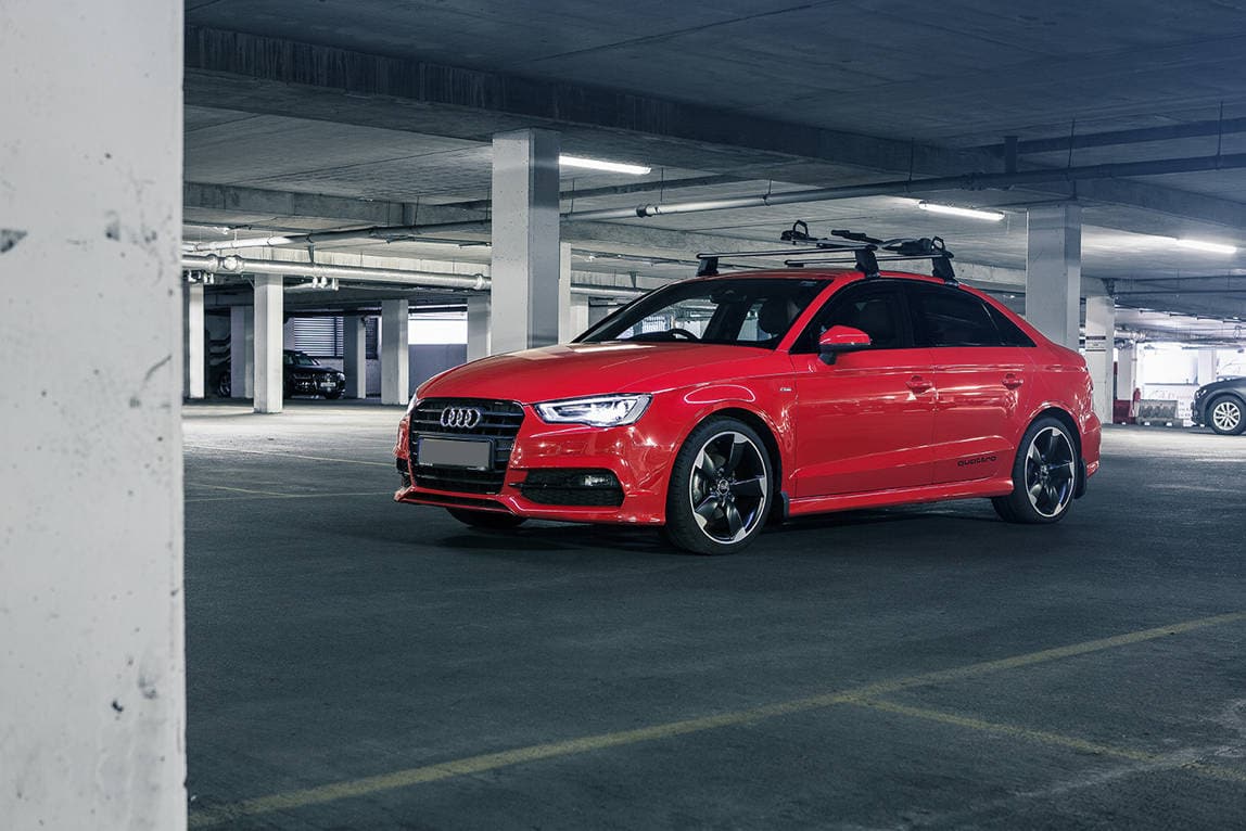 Alu kola Racing Line BK217 8.5x18 5x112 ET45 černá, Audi WheelsUp