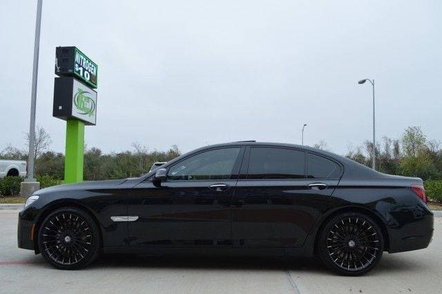 Alu kola Racing Line BK273 9.5x19 5x120 ET20 černá, BMW WheelsUp