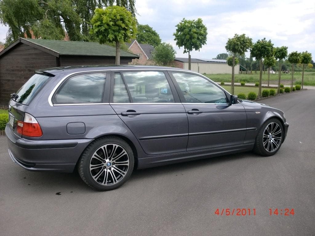 Alu kola Racing Line E568 9.5x19 5x120 ET40 šedá, BMW WheelsUp