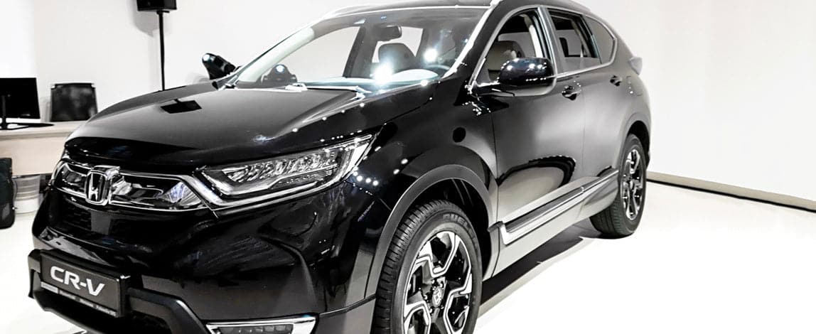 Alu kola Racing Line B5389 7x18 5x114.3 ET45 černá, Honda WheelsUp