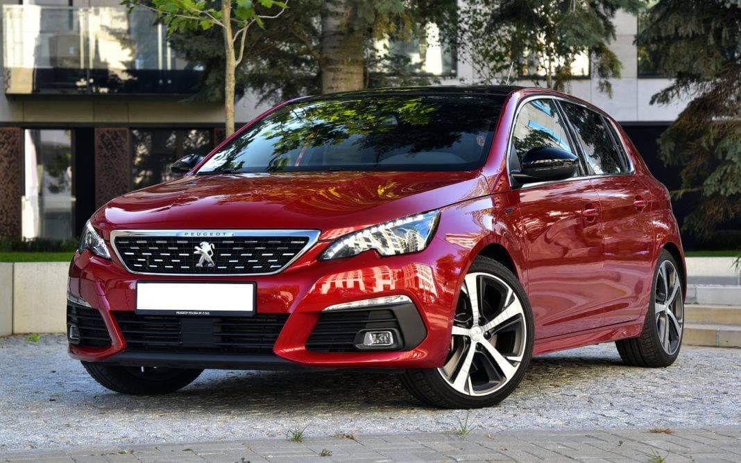 Alu kola Racing Line XE410 7.5x17 5x108 ET44 černá, Peugeot WheelsUp