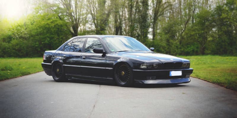 Alu kola Racing Line BY479 8x18 10x112/120 ET20 černá, BMW WheelsUp