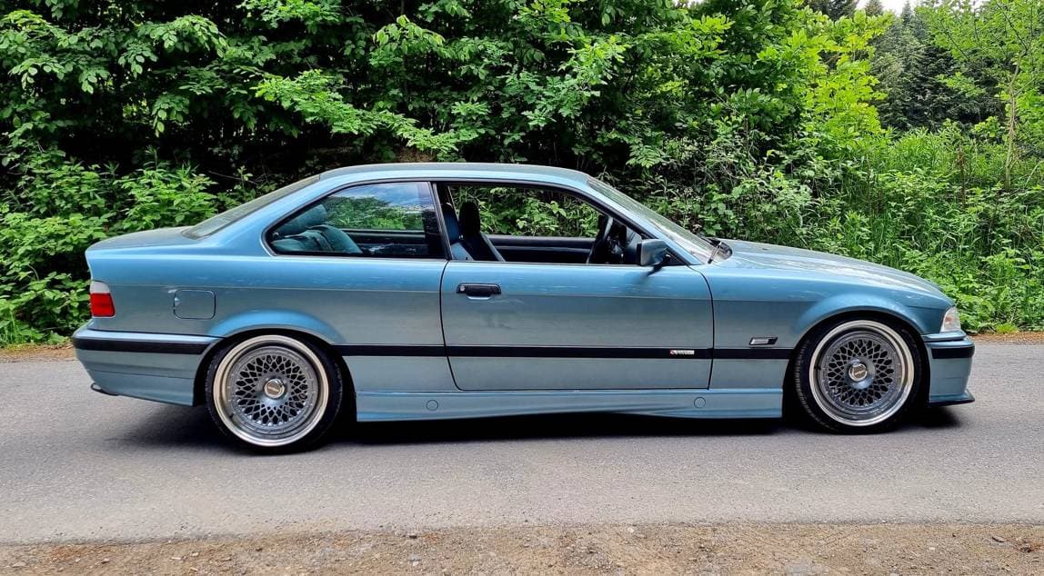 Alu kola Racing Line Q1308 8.5x18 10x112/120 ET30 šedá, BMW WheelsUp