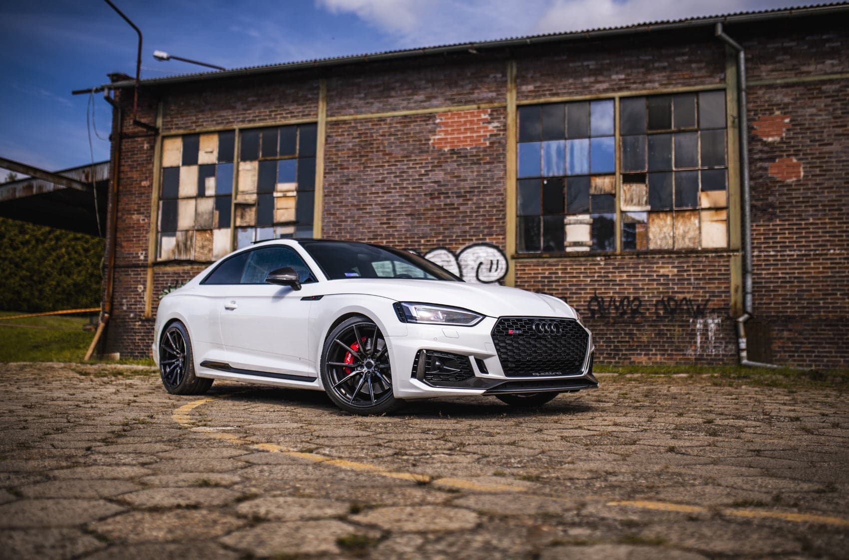 Alu kola Concaver CVR4 19x8,5 ET45 5x114,3 Double Tinted Black WheelsUp