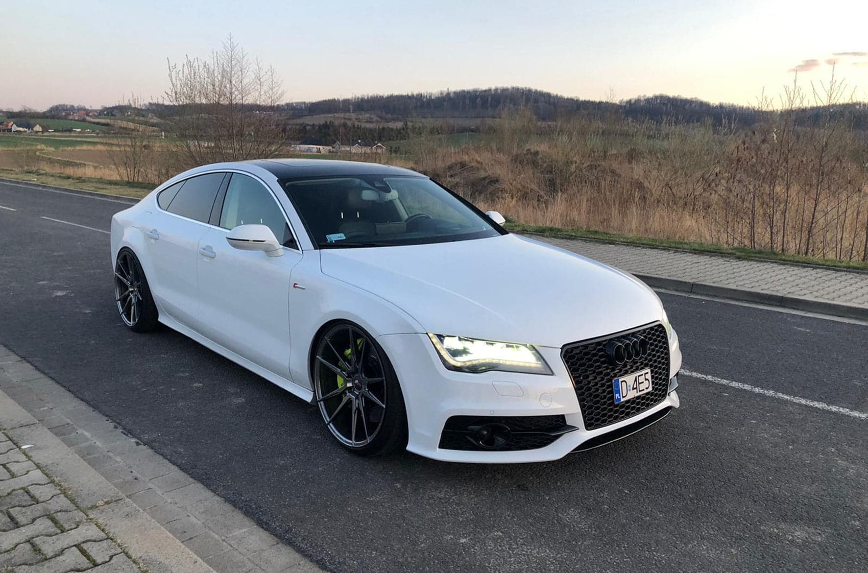 Alu kola Japan Racing JR21 18x9,5 ET30-40 4H BLANK Hyper Black WheelsUp