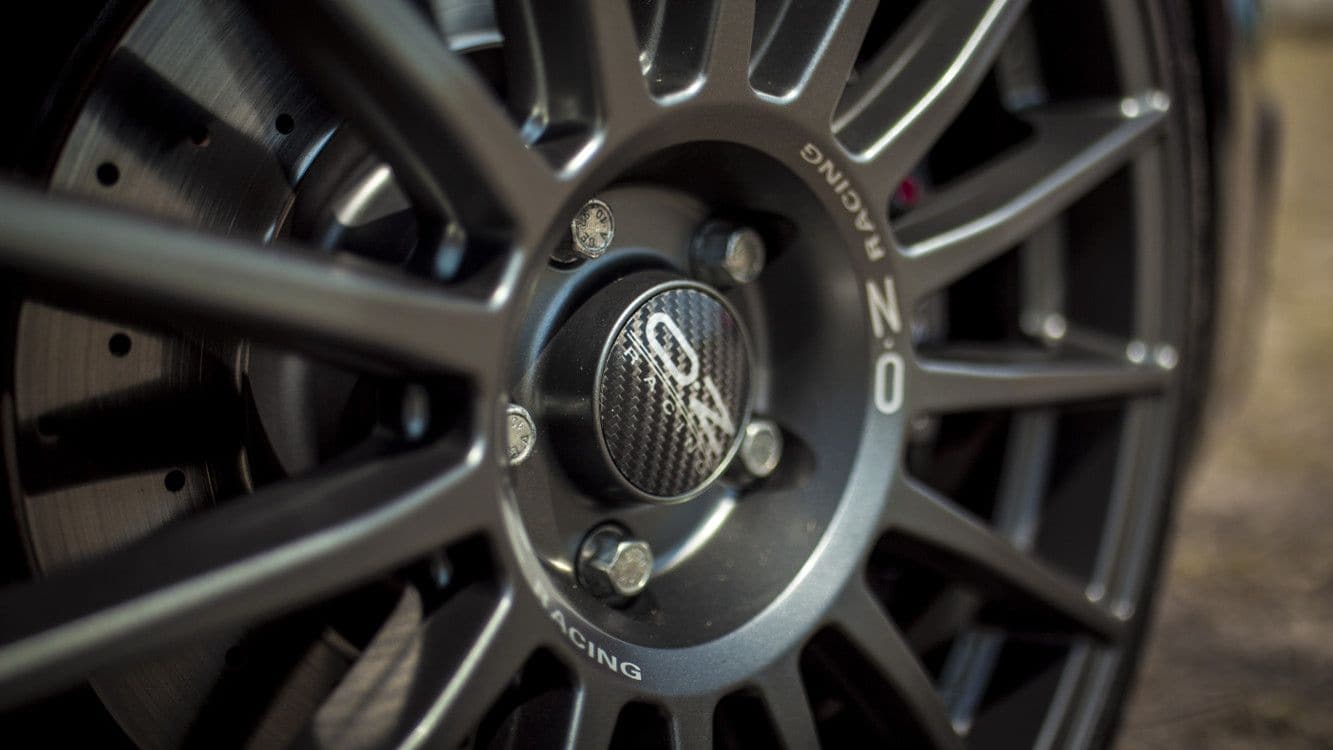 Alu kola OZ SUPERTURISMO LM 8,5x19 5x112 ET44 75 černá WheelsUp