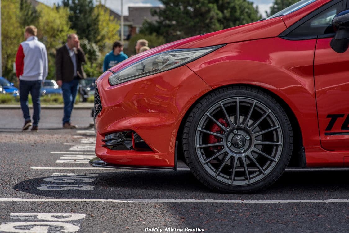 Alu kola OZ SUPERTURISMO LM 8,5x19 5x112 ET44 75 černá WheelsUp