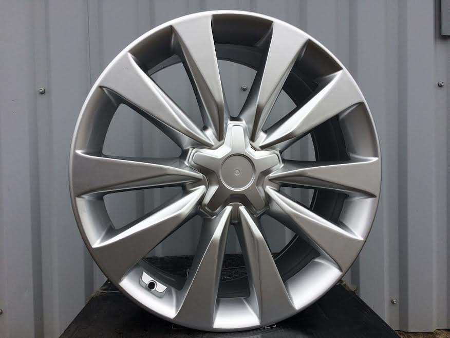 Alu kola Racing Line A1211 8x19 5x114.3 ET41 stříbrná, Hyundai WheelsUp