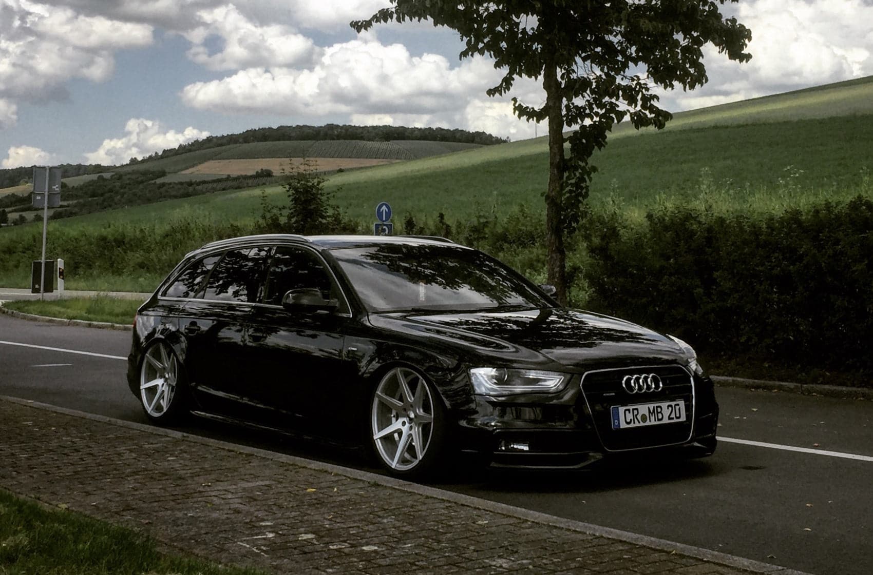 Alu kola Japan Racing JR20 18x8,5 ET25-40 BLANK Silver Machined WheelsUp