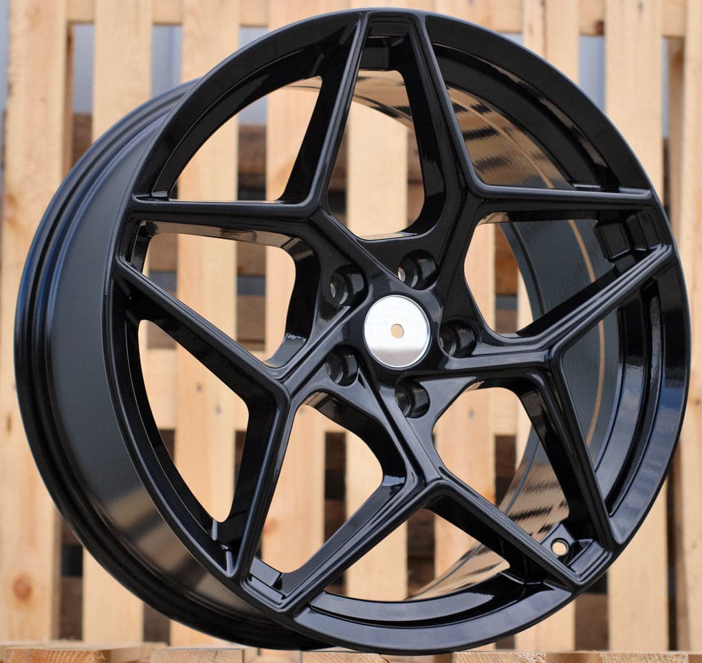 Alu kola Racing Line B5540 19x8.5 5x112 ET35 66.5 BL WheelsUp