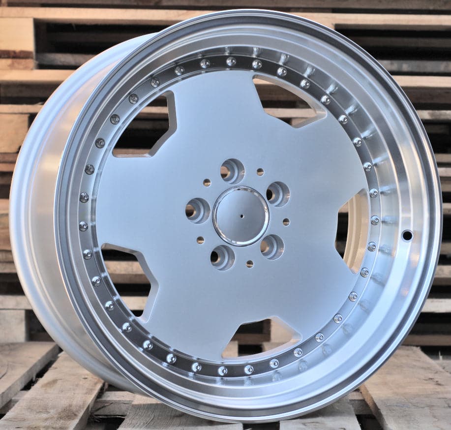 Alu kola Racing Line B5852 8x18 5x112 ET35 stříbrná, Mercedes WheelsUp