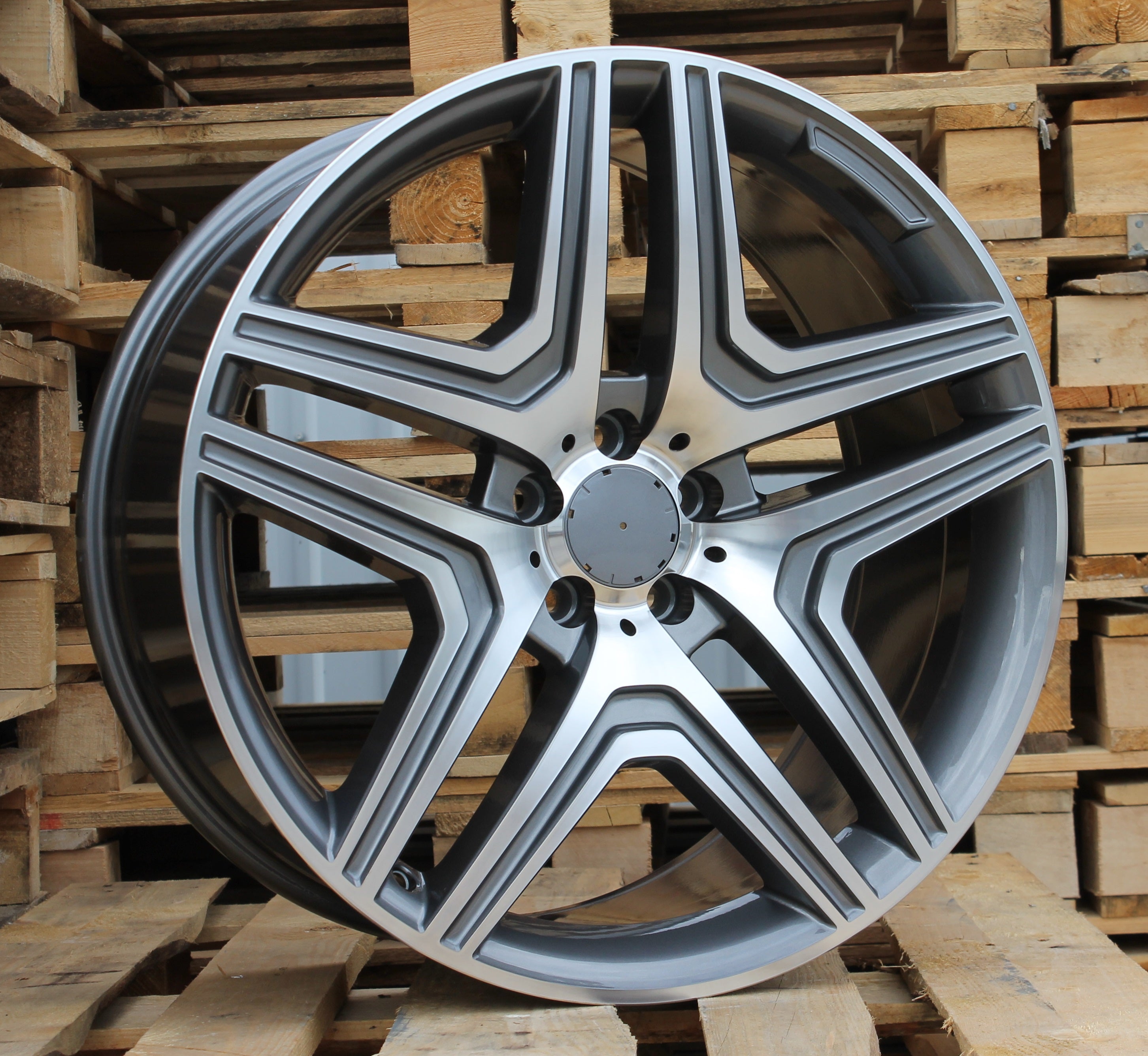 Alu kola Racing Line BK206 10x22 5x112 ET46 šedá, Mercedes WheelsUp