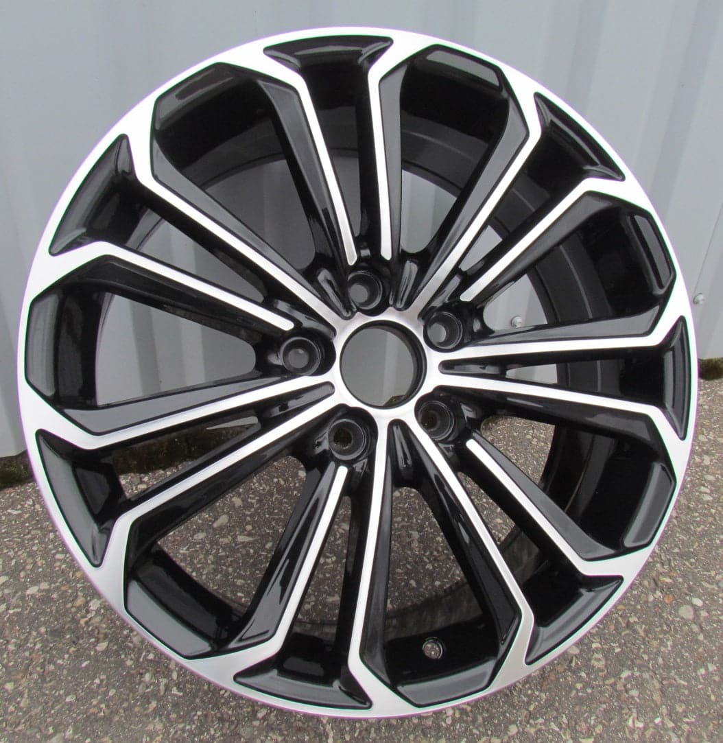 Alu kola Racing Line BK667 6.5x16 5x100 ET36 černá, Toyota WheelsUp