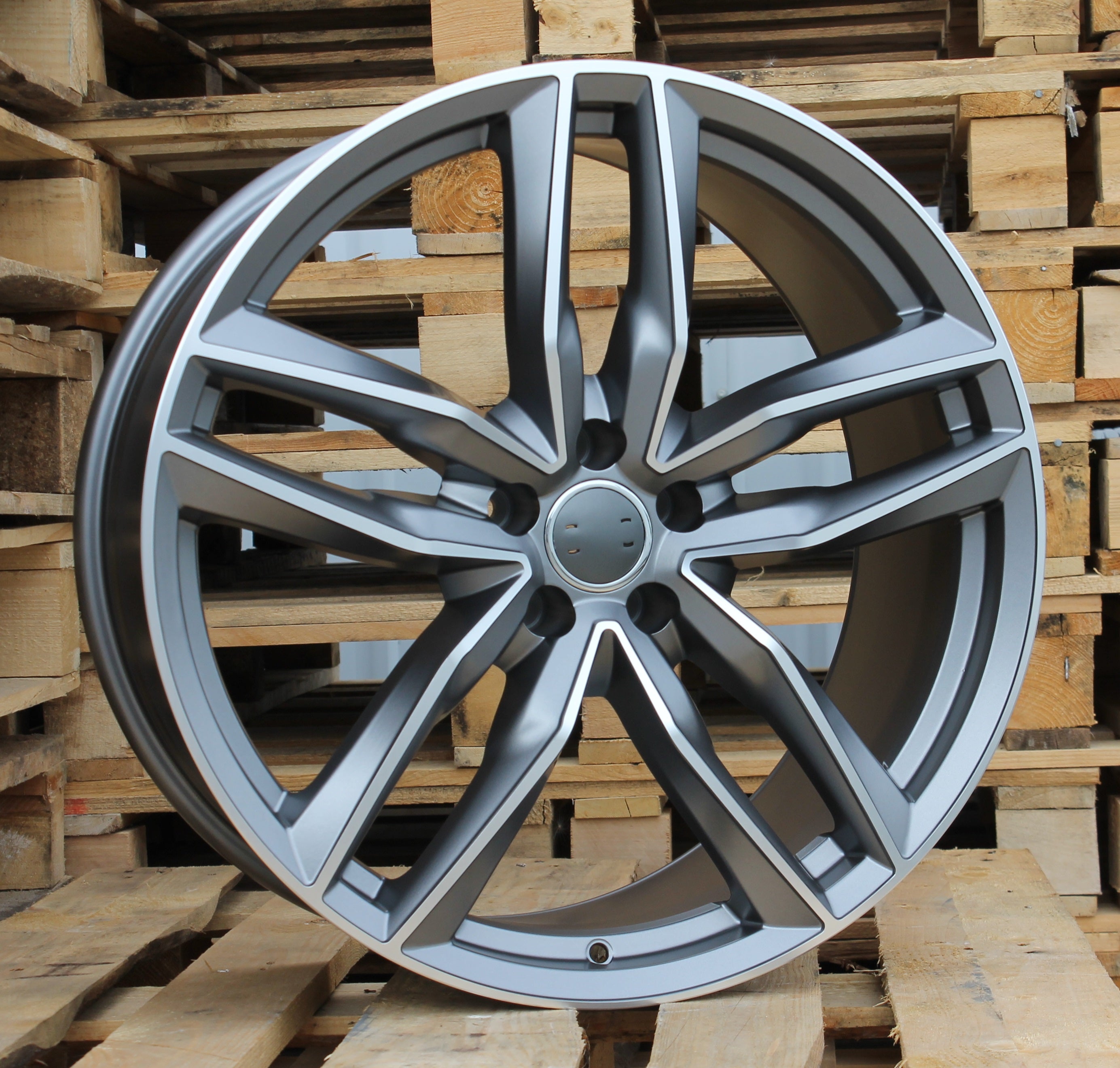 Alu kola Racing Line BK690 9x20 5x112 ET37 šedá, Audi WheelsUp