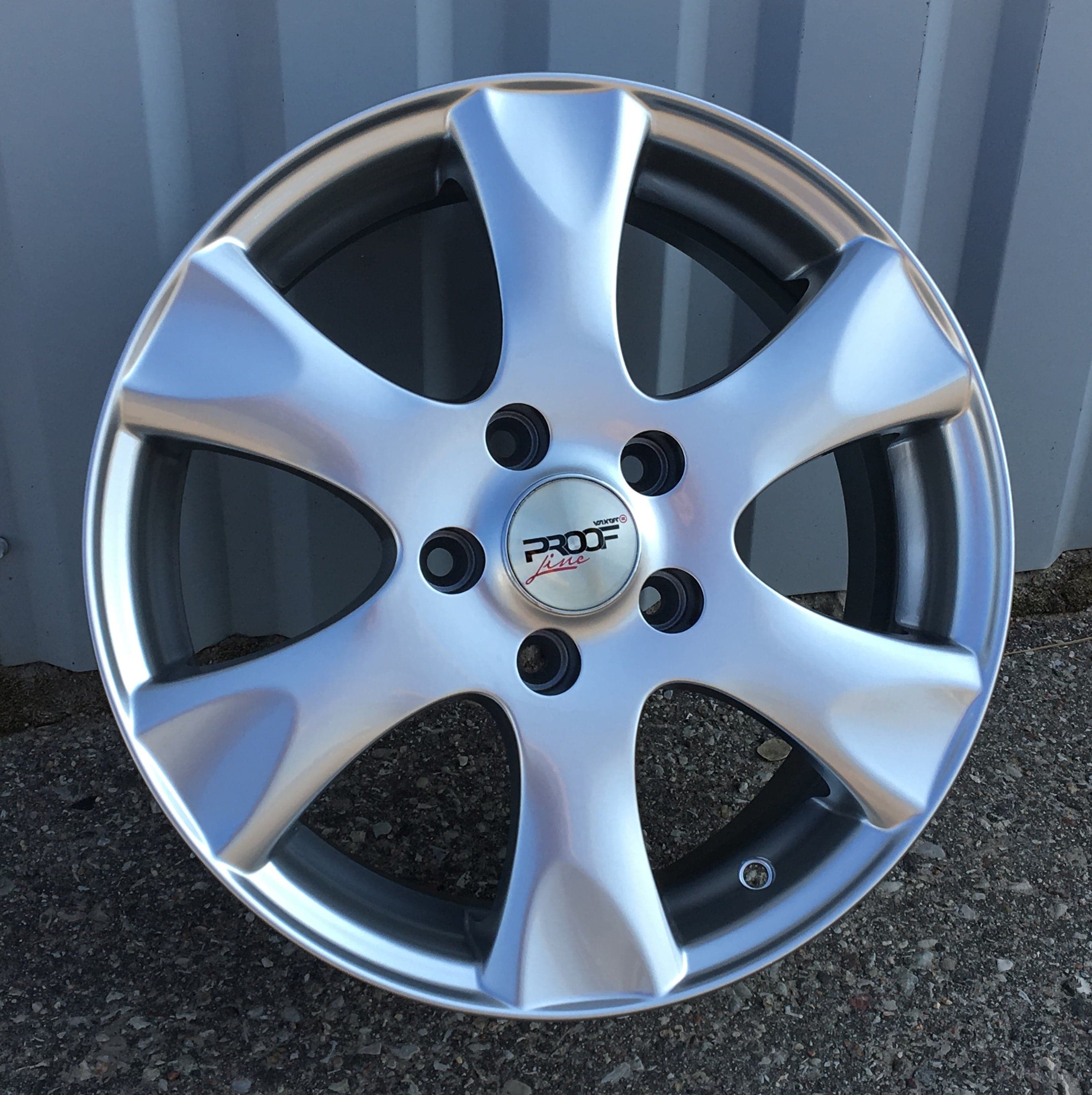 Alu kola Racing Line LU367 6x15 5x105 ET39 černá, BMW WheelsUp