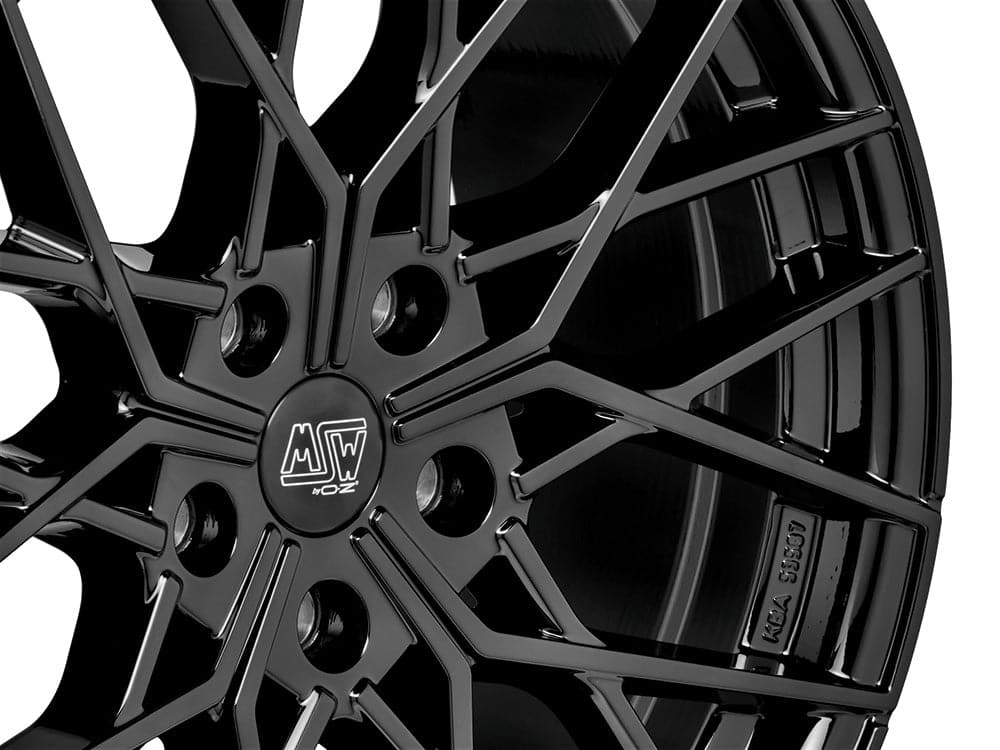 Alu kola MSW 74 10,5x20 5x112 ET40 66,6 černá WheelsUp