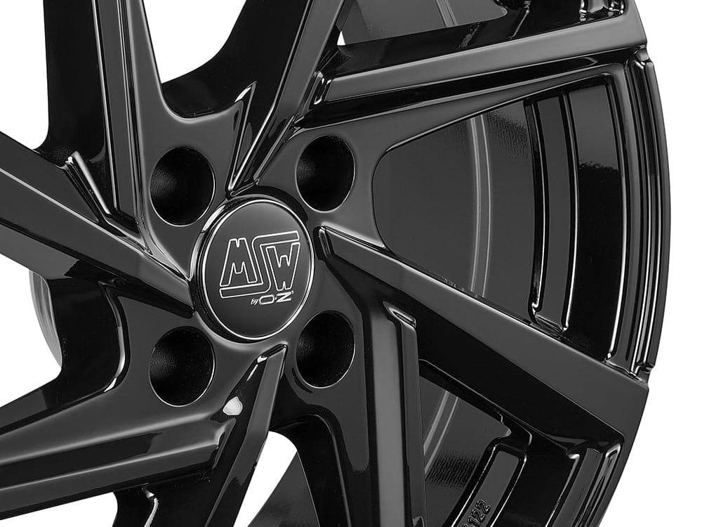 Alu kola MSW 80-4 7x17 4x108 ET47 63,4 černá WheelsUp