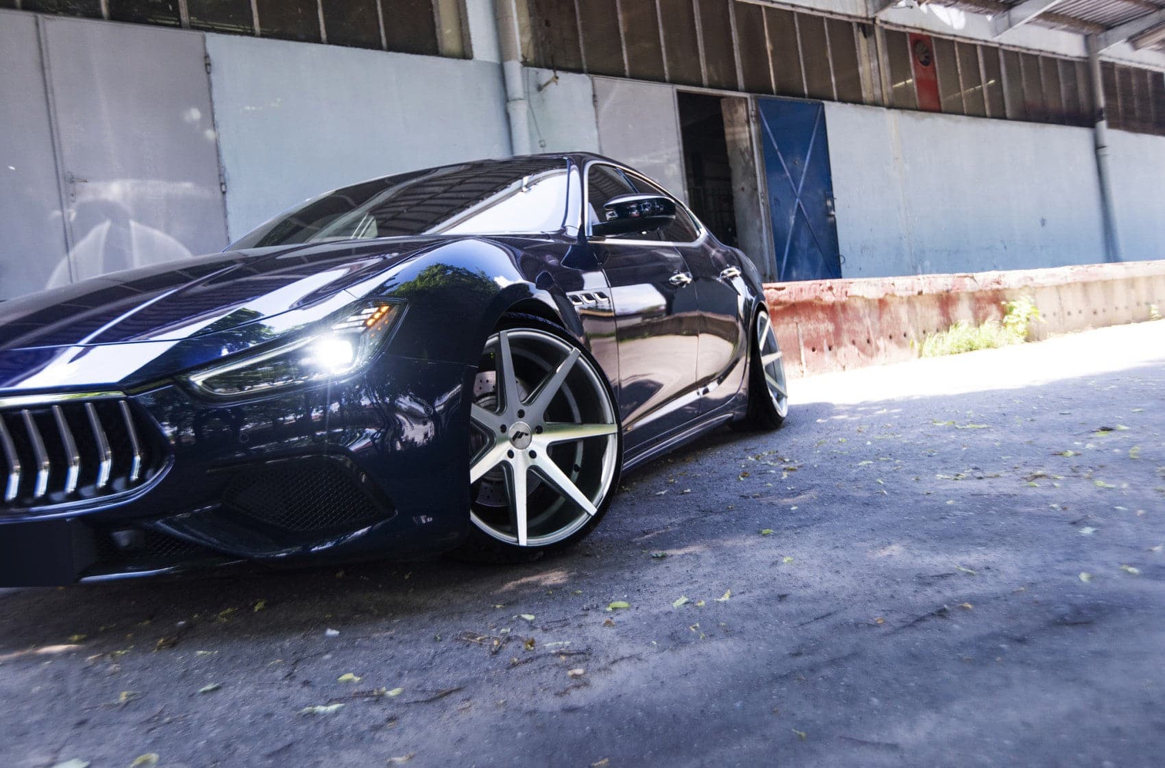 Alu kola Japan Racing JR20 19x8,5 ET20-40 BLANK Silver Machined WheelsUp