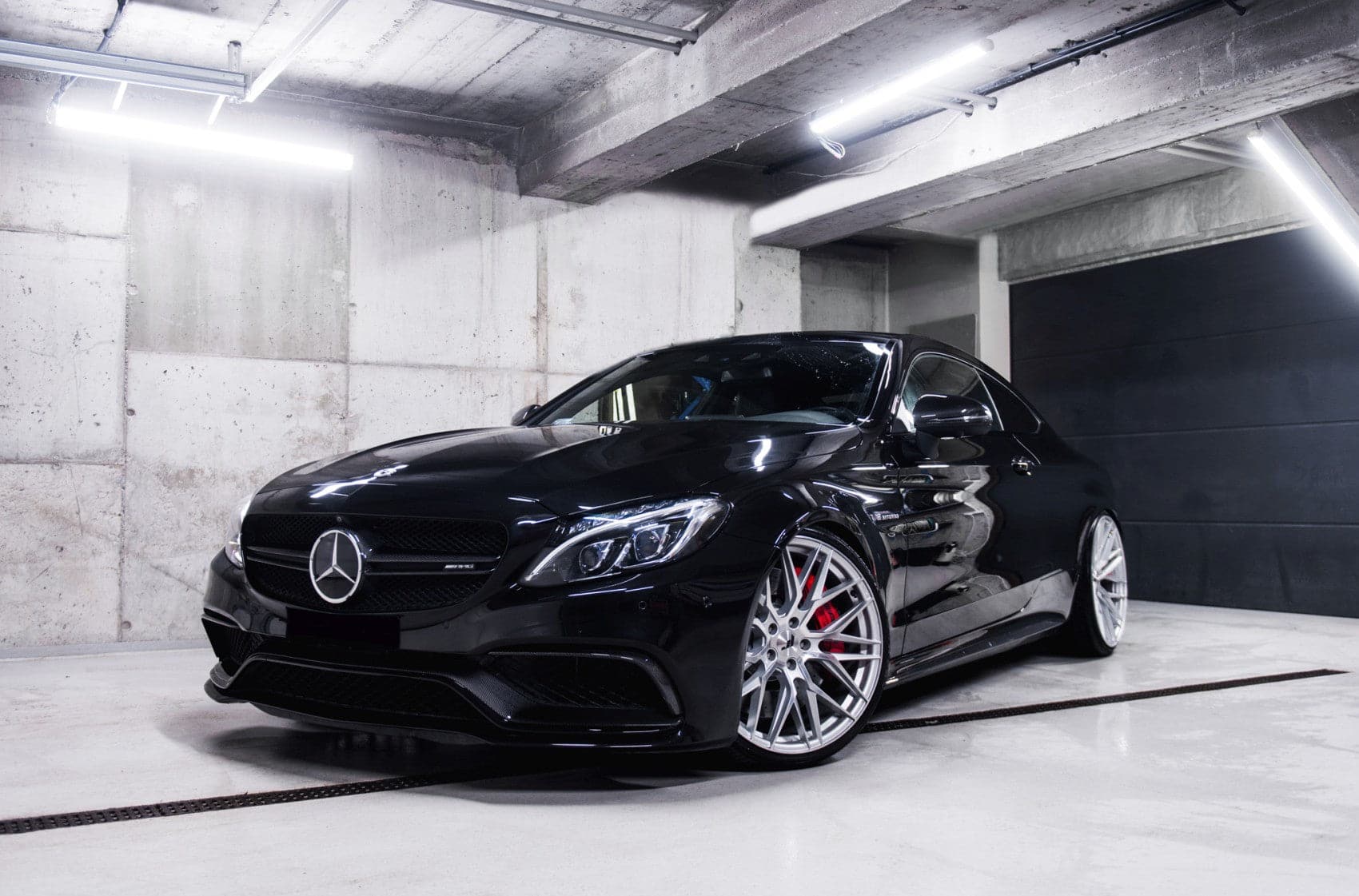 Alu kola Japan Racing JR28 18x8,5 ET40 5x114,3 Silver Machined Face WheelsUp