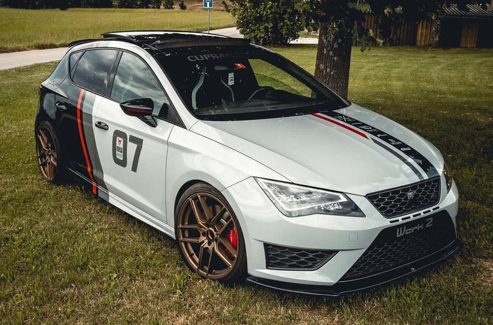 Alu kola Japan Racing JR25 19x8,5 ET40 5x112 Bronze WheelsUp