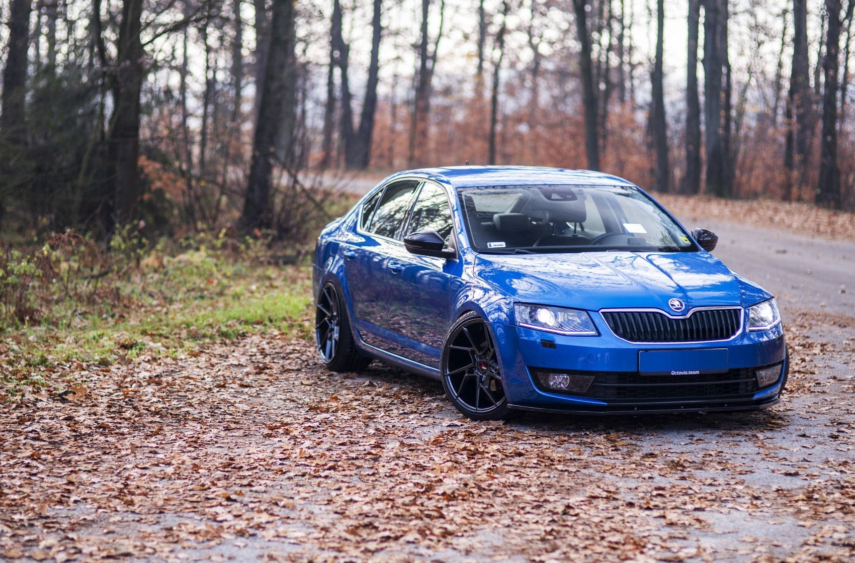 Alu kola Japan Racing JR33 19x9,5 ET35-45 5H BLANK Hyper Black WheelsUp