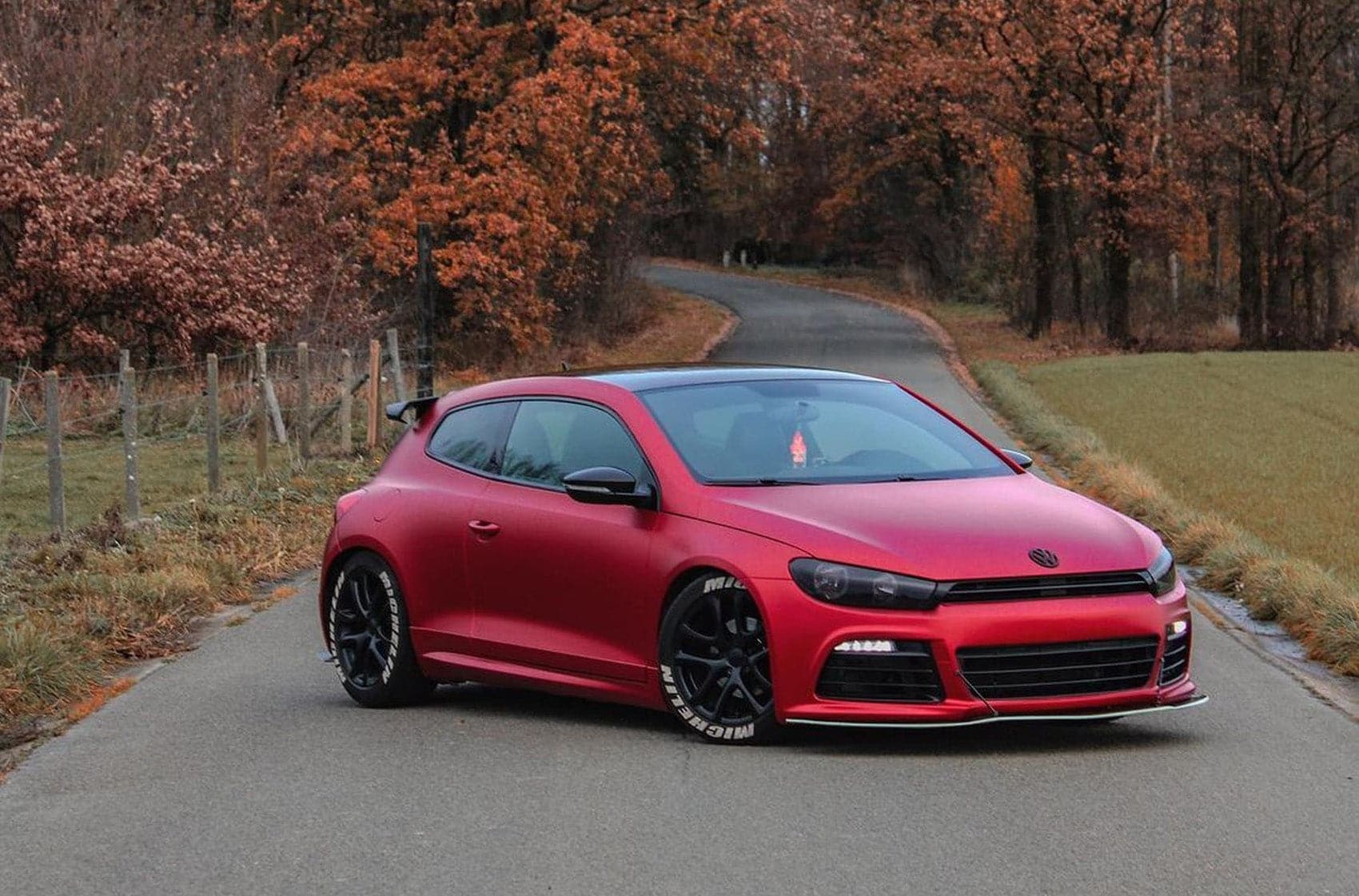 Alu kola Japan Racing JR22 18x8,5 ET40 5x112 Matt Black WheelsUp