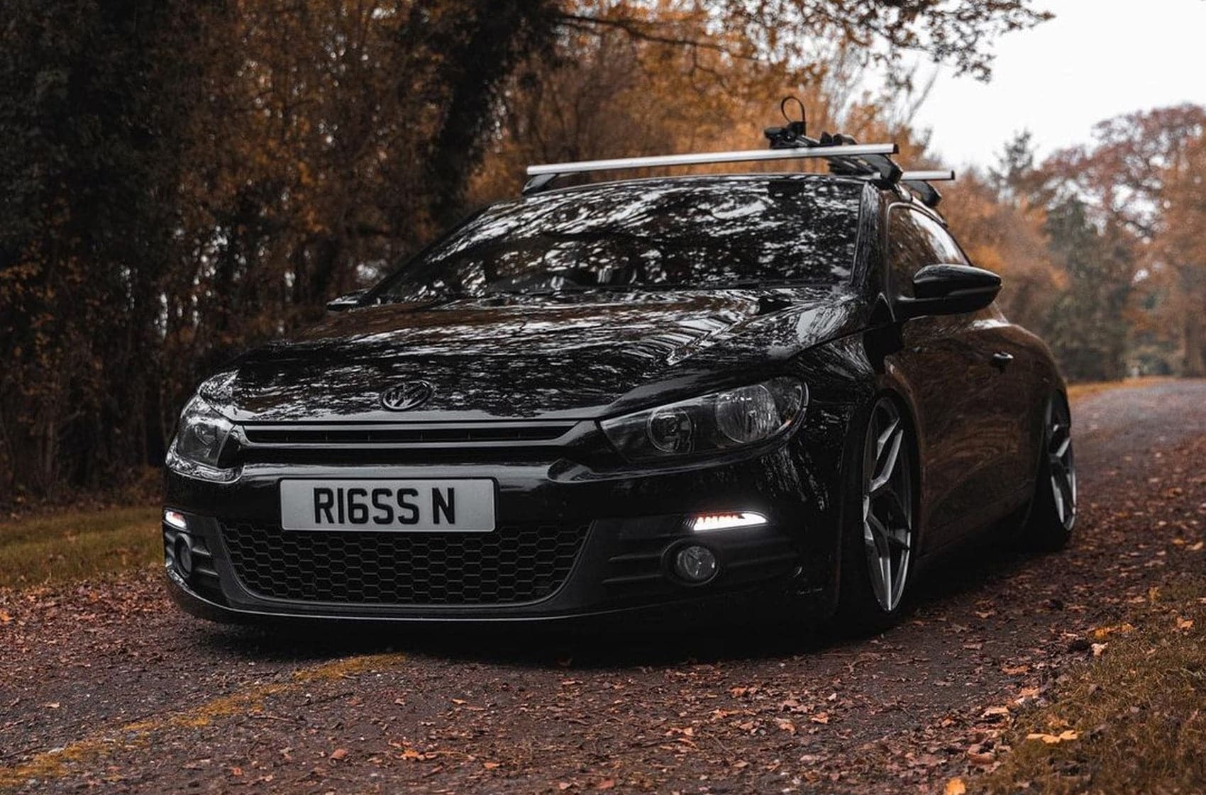 Alu kola Japan Racing JR35 19x8,5 ET45 5x112 Hyper Black WheelsUp