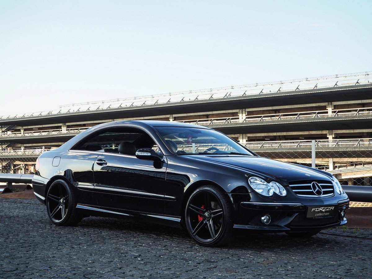 Alu kola Alu kola Forzza Bosan 8,5x19 5x120 ET30 72,6 Satin Black WheelsUp