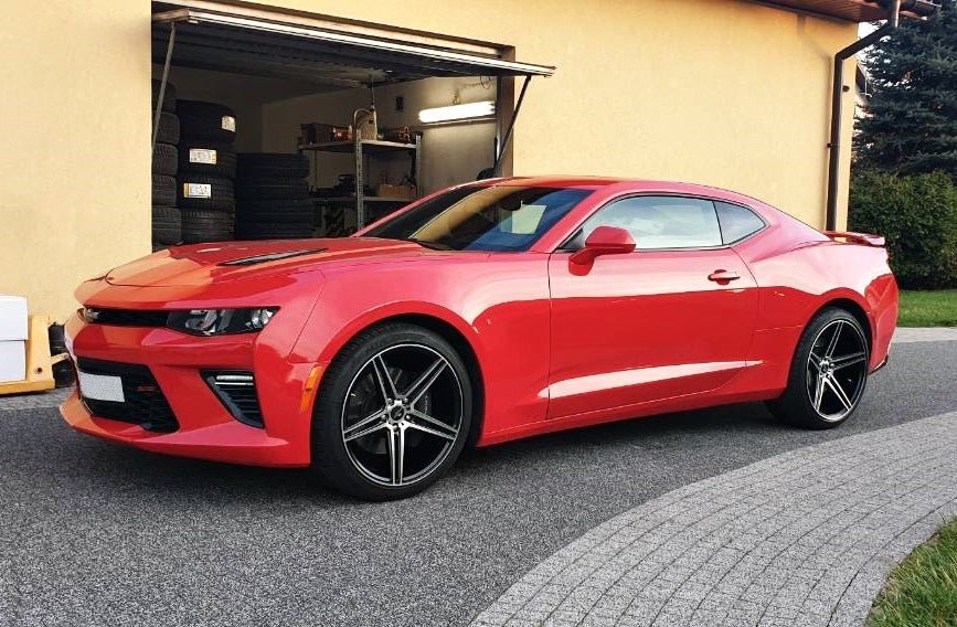 Alu kola Alu kola Forzza Bosan 9x20 5x112 ET25 66,45 BmFM WheelsUp