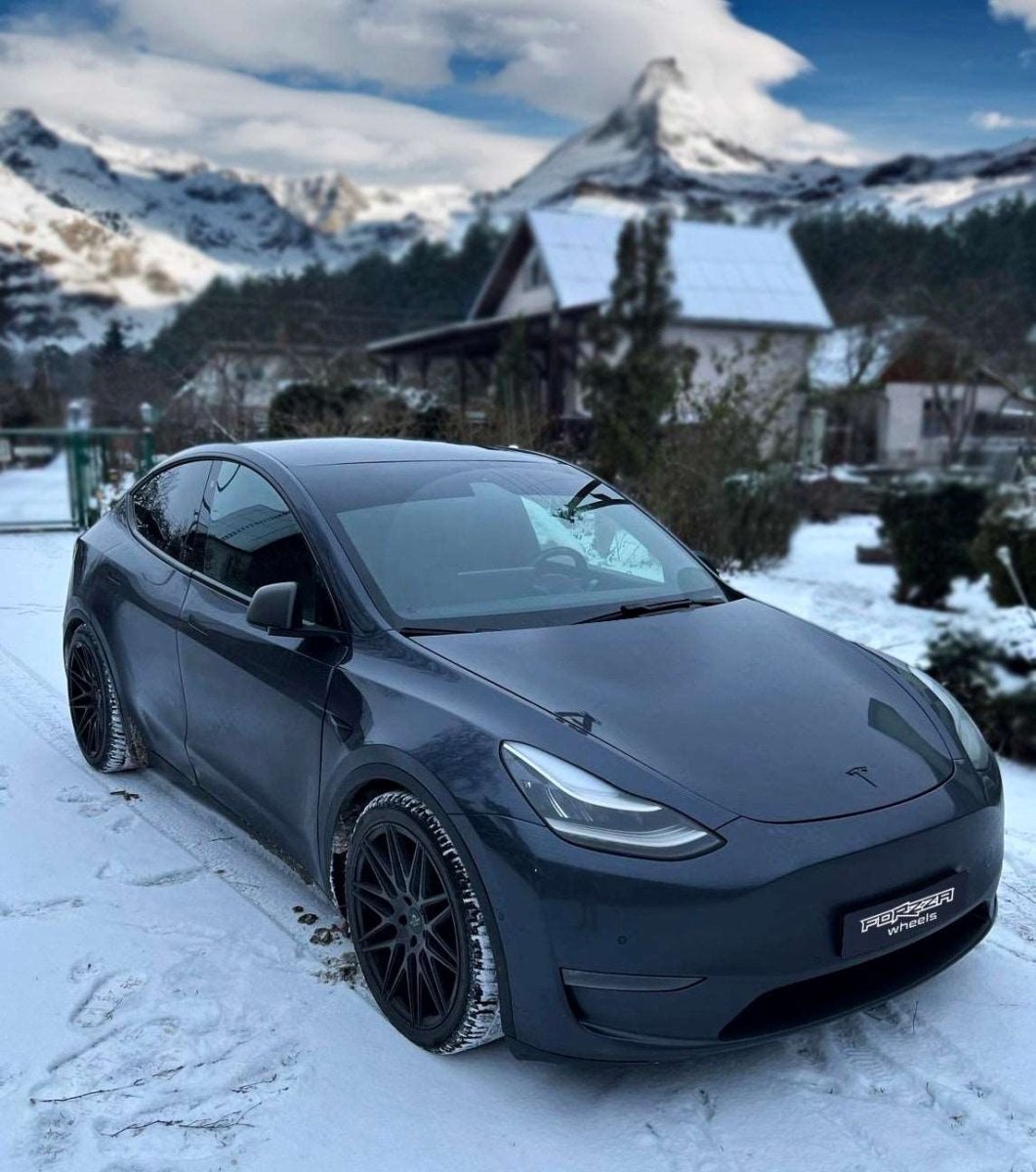 Alu kola Alu kola Forzza Galaxy 8,5x19 5x112 ET45 66,45 Black Magic WheelsUp