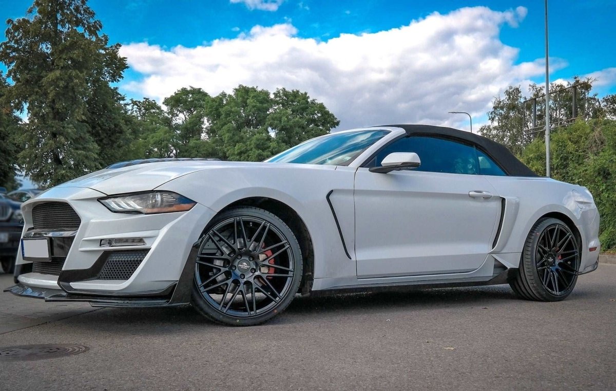 Alu kola Alu kola Forzza Galaxy 9x20 5x114,3 ET35 73,1 Black Magic WheelsUp