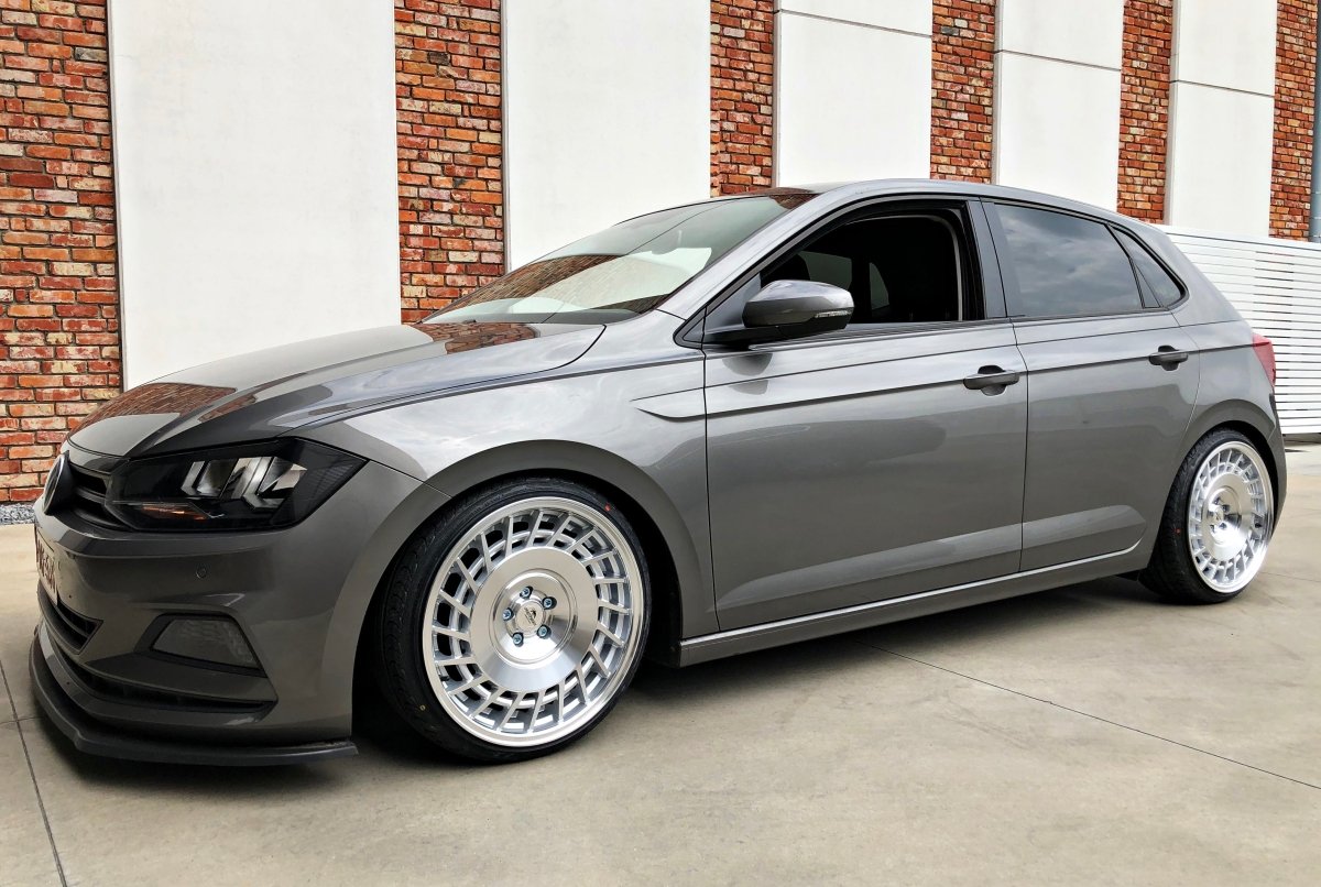 Alu kola Alu kola Forzza Limit R 8,5x18 5x112 ET42 66,45 SFM WheelsUp