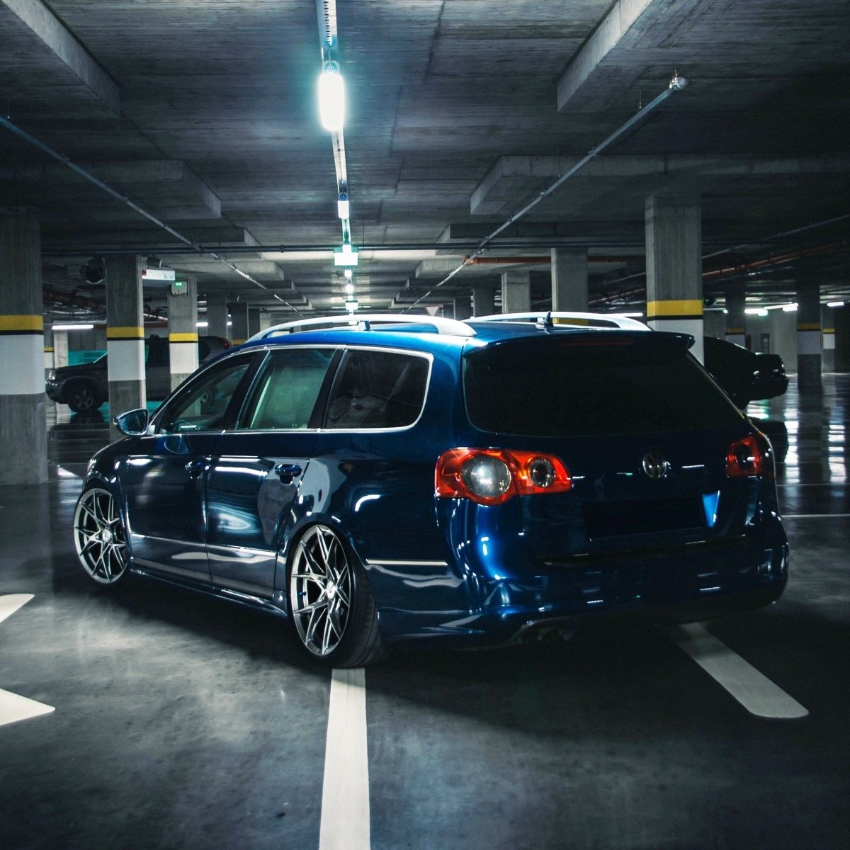 Alu kola Alu kola Forzza Oregon 8,5x19 5x112 ET35 66,45 Gunmetal Reflex WheelsUp