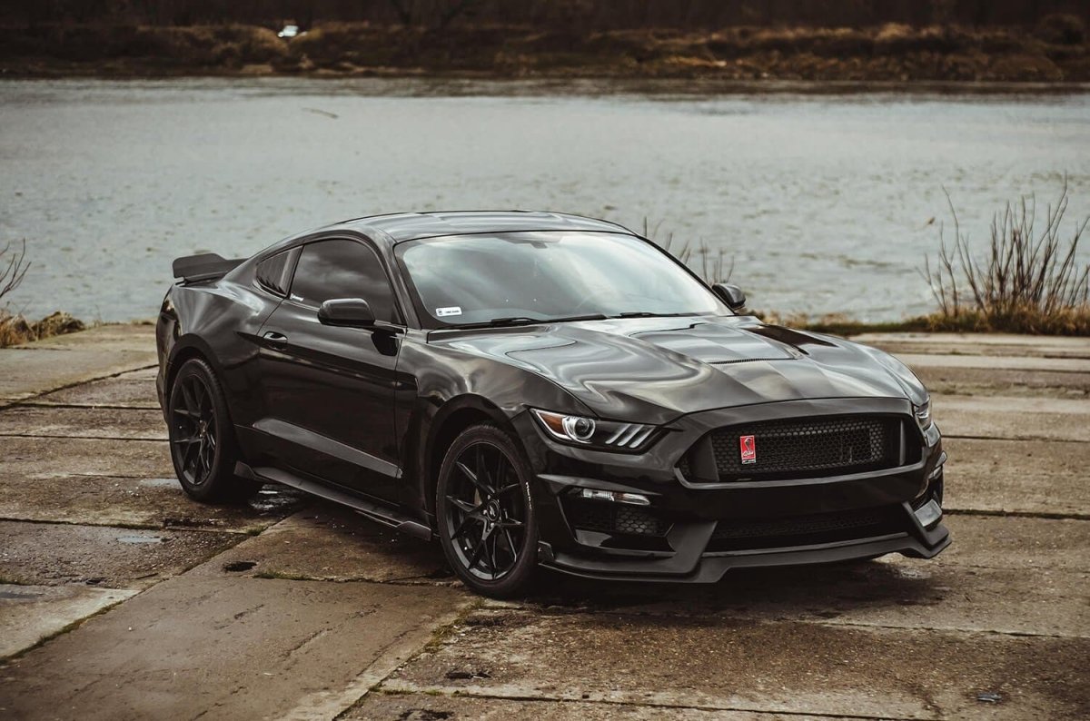 Alu kola Alu kola Forzza Oregon 9,5x19 5x120 ET38 72,56 Black Magic WheelsUp