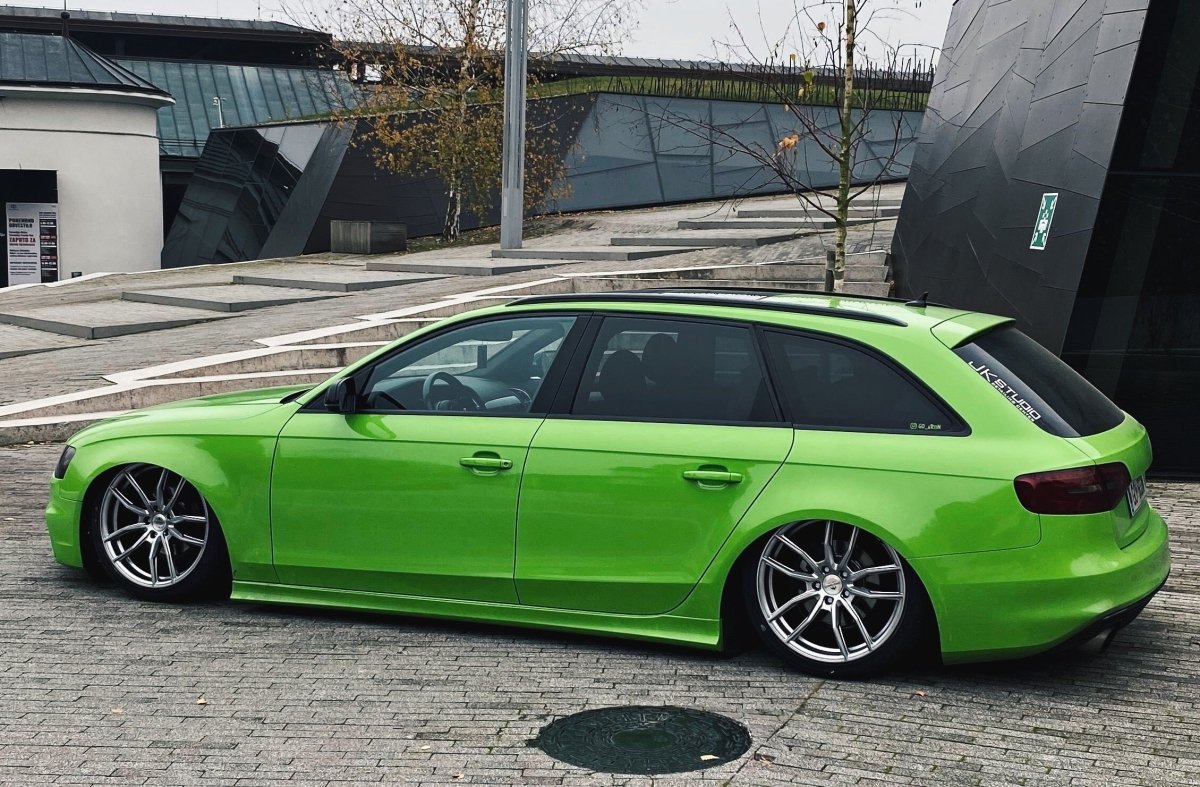 Alu kola Forzza Sigma 8,5x19 5x112 ET42 66,45 GMReflex - Wheelsup.cz