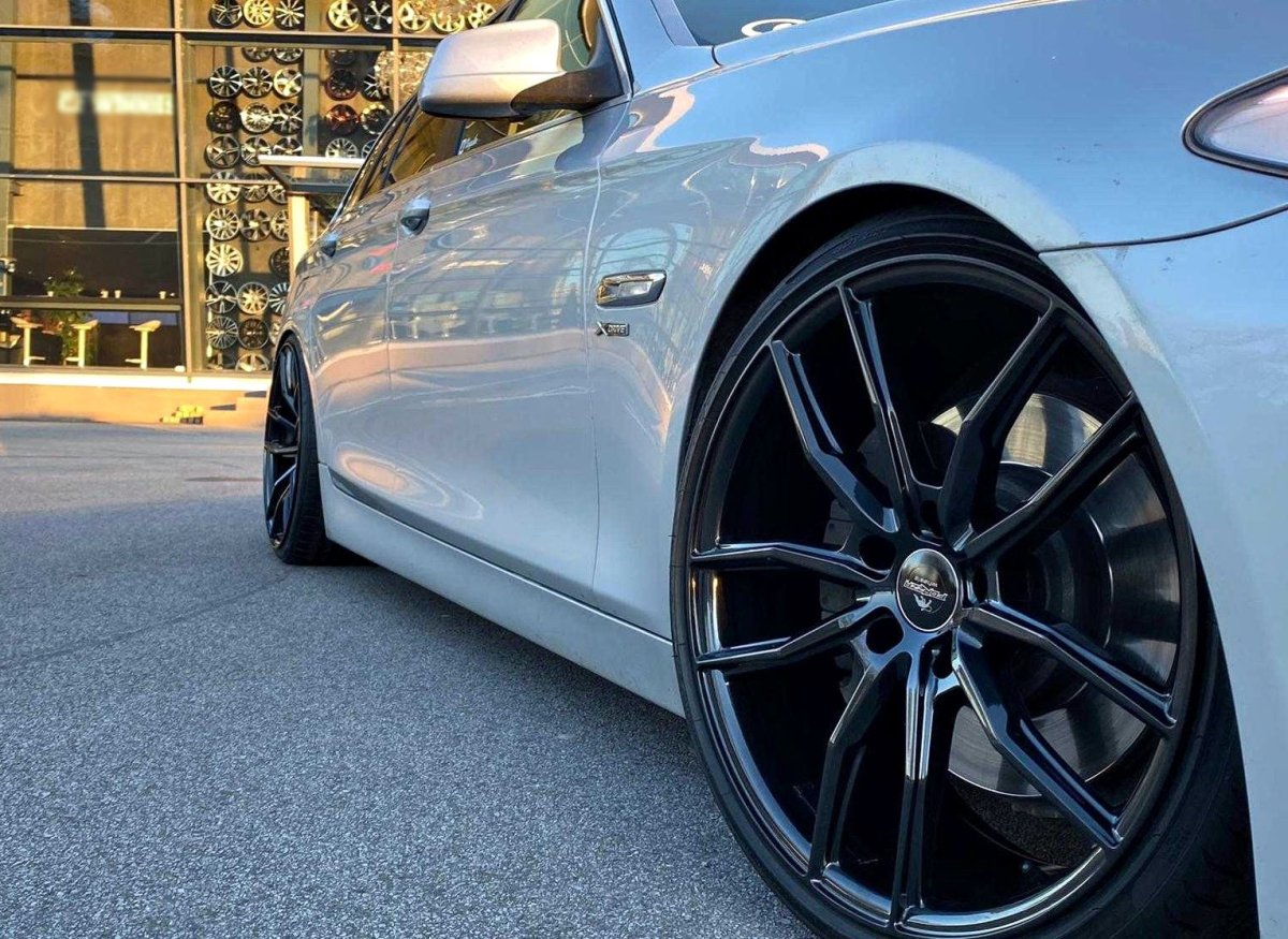 Alu kola Forzza Sigma 9,5x19 5x120 ET38 72,56 Black Magic - Wheelsup.cz