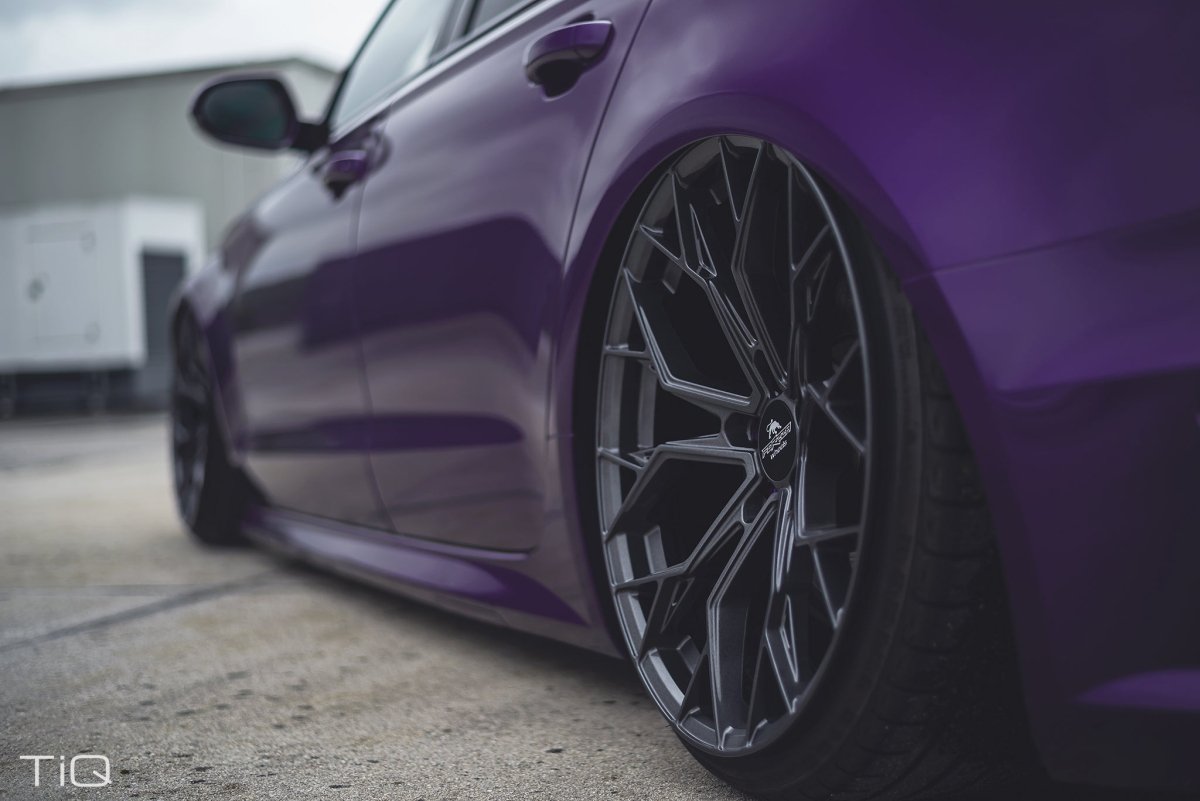 Alu kola Forzza Titan 8x18 5x112 ET30 66,45 Satin Black - Wheelsup.cz